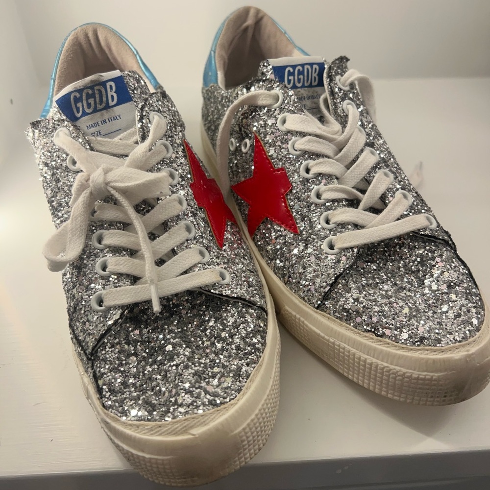 GGDB Silver Glitter Sneakers with Red Star